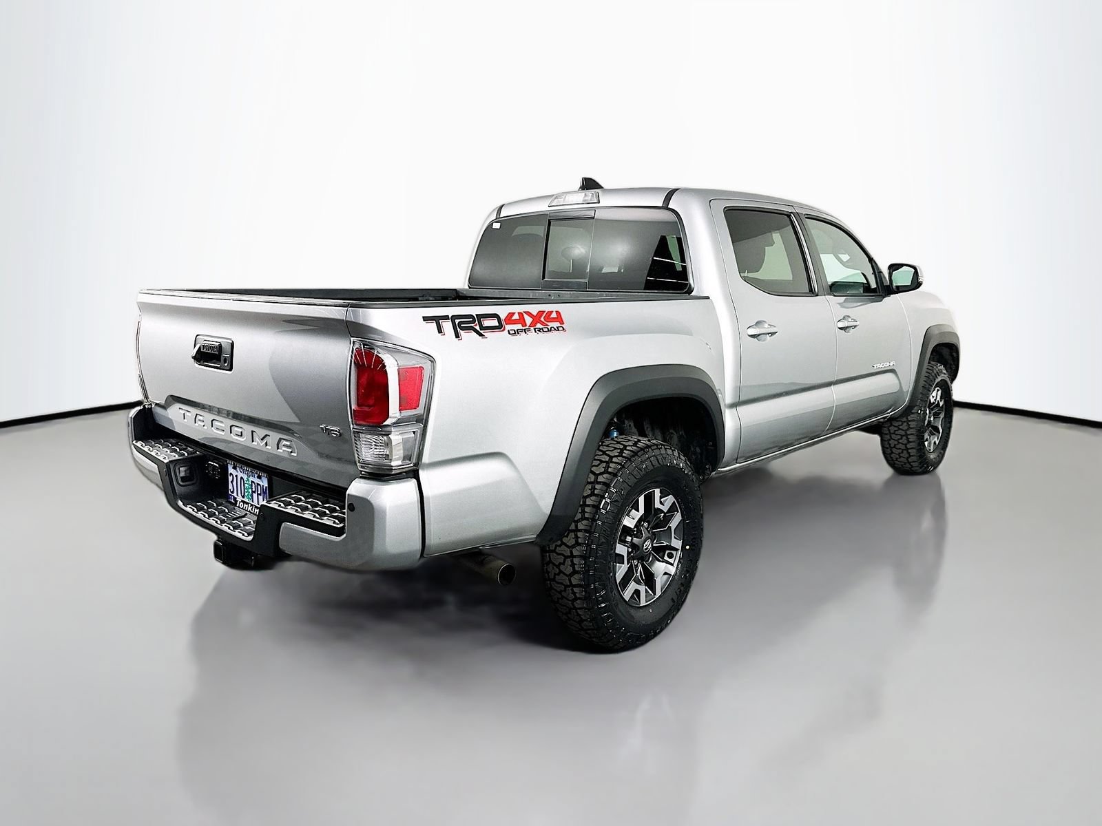 Certified 2023 Toyota Tacoma TRD Off-Road w/ Technology Package AWD/4WD image 7