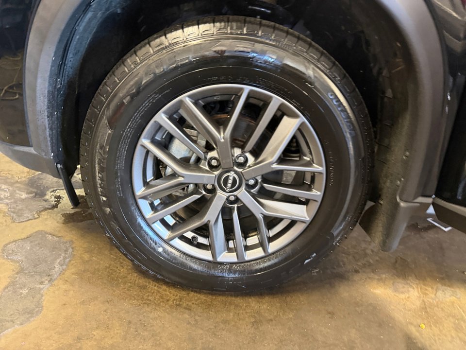 Used 2023 Nissan Rogue S AWD/4WD image 31