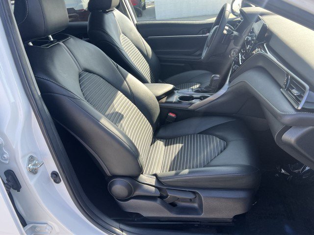 Used 2024 Toyota Camry SE FWD image 27