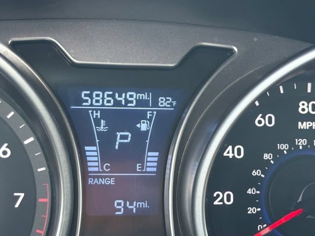 Used 2017 Hyundai Veloster FWD image 24