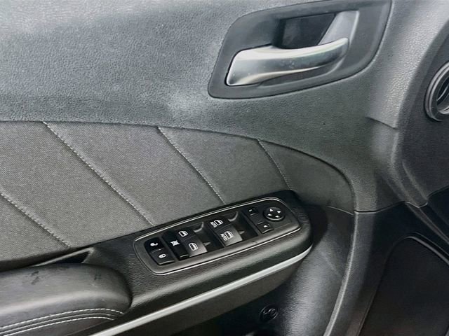 Used 2023 Dodge Charger R/T w/ Harman/Kardon Audio Group RWD image 15