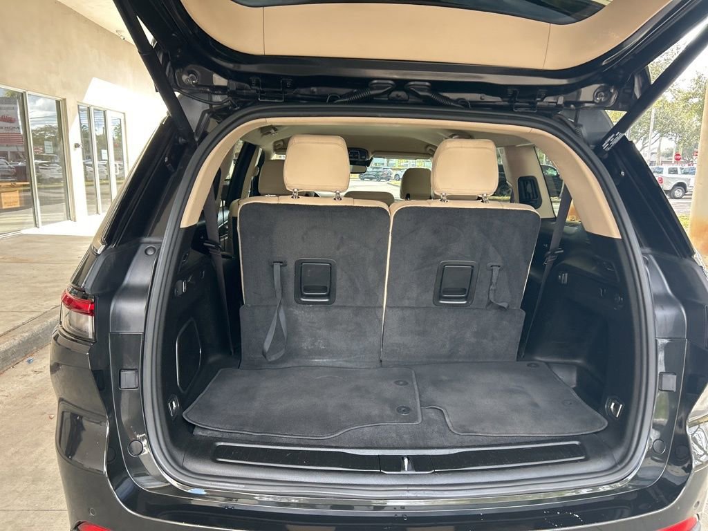 Used 2022 Jeep Grand Cherokee L Limited image 34