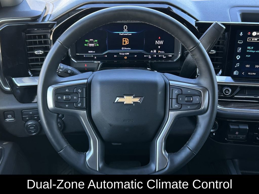 Used 2025 Chevrolet Silverado 2500 LT w/ Convenience Package image 14
