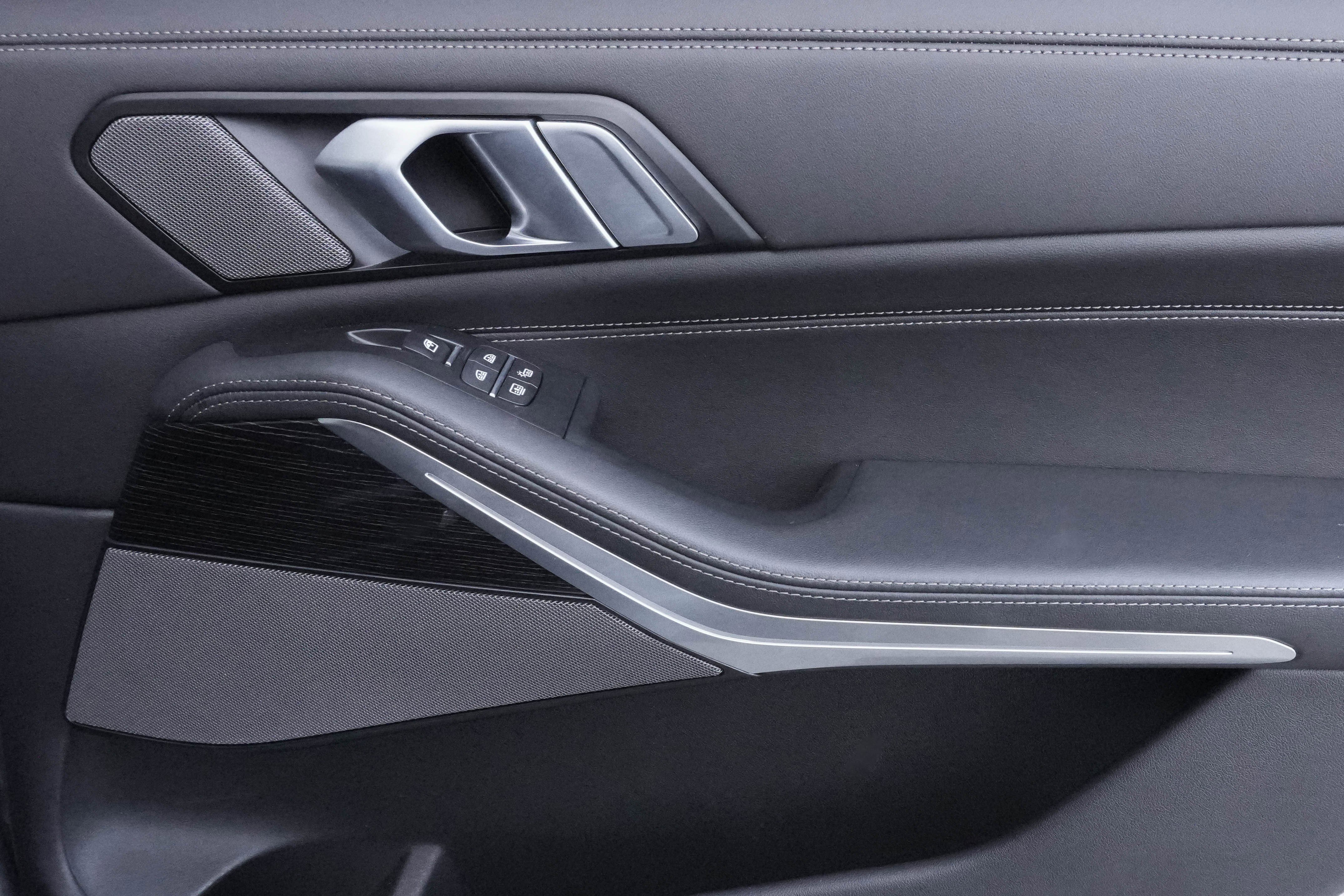 Used 2026 BMW X7 M60i image 33