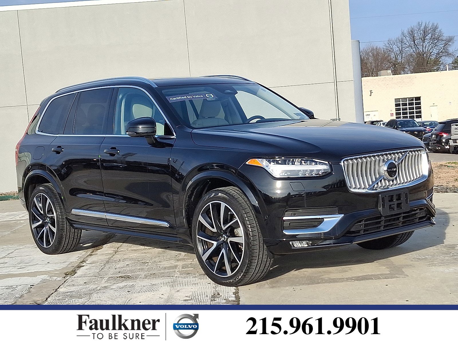 Certified 2024 Volvo XC90 B6 Plus image 1