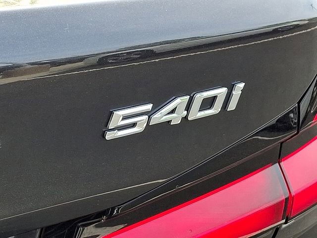 Used 2023 BMW 540i xDrive w/ Premium Package AWD/4WD image 31