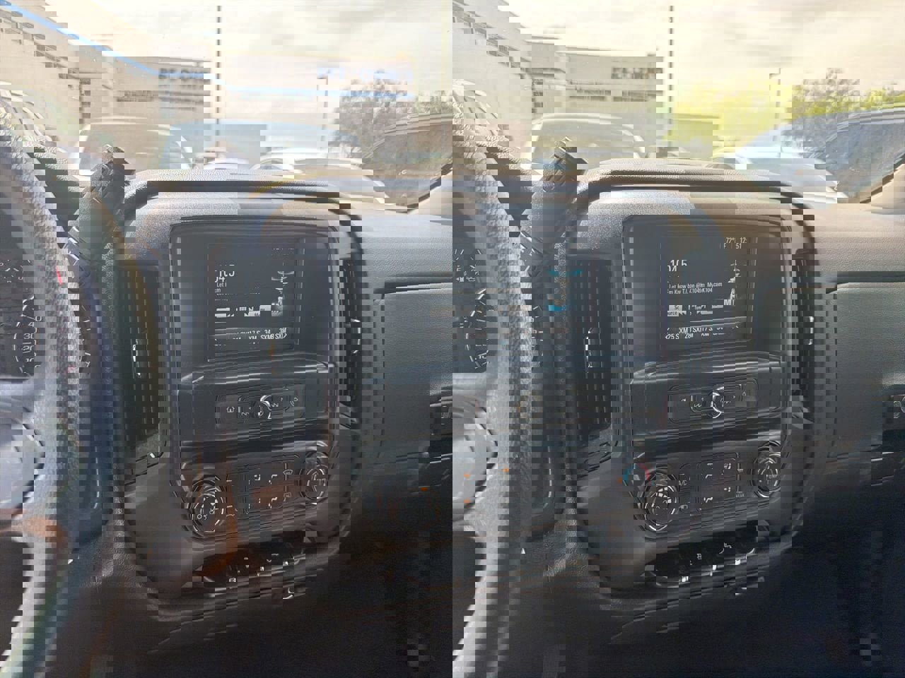 Used 2018 Chevrolet Silverado 1500 Custom w/ Custom Convenience Package image 11