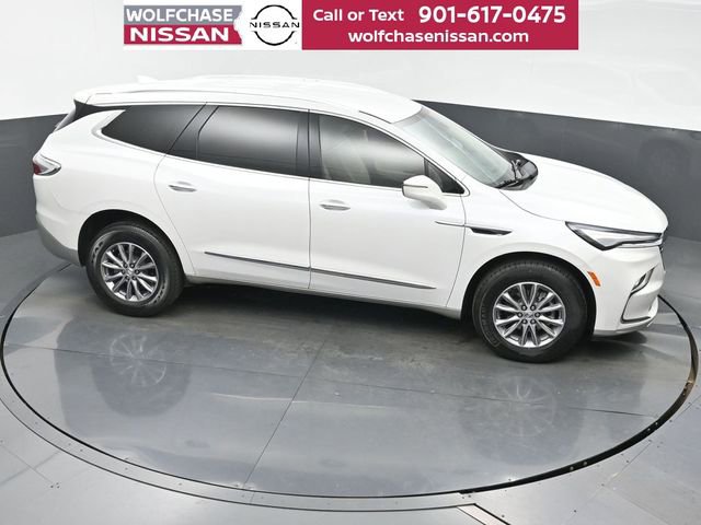 Used 2023 Buick Enclave Essence image 34