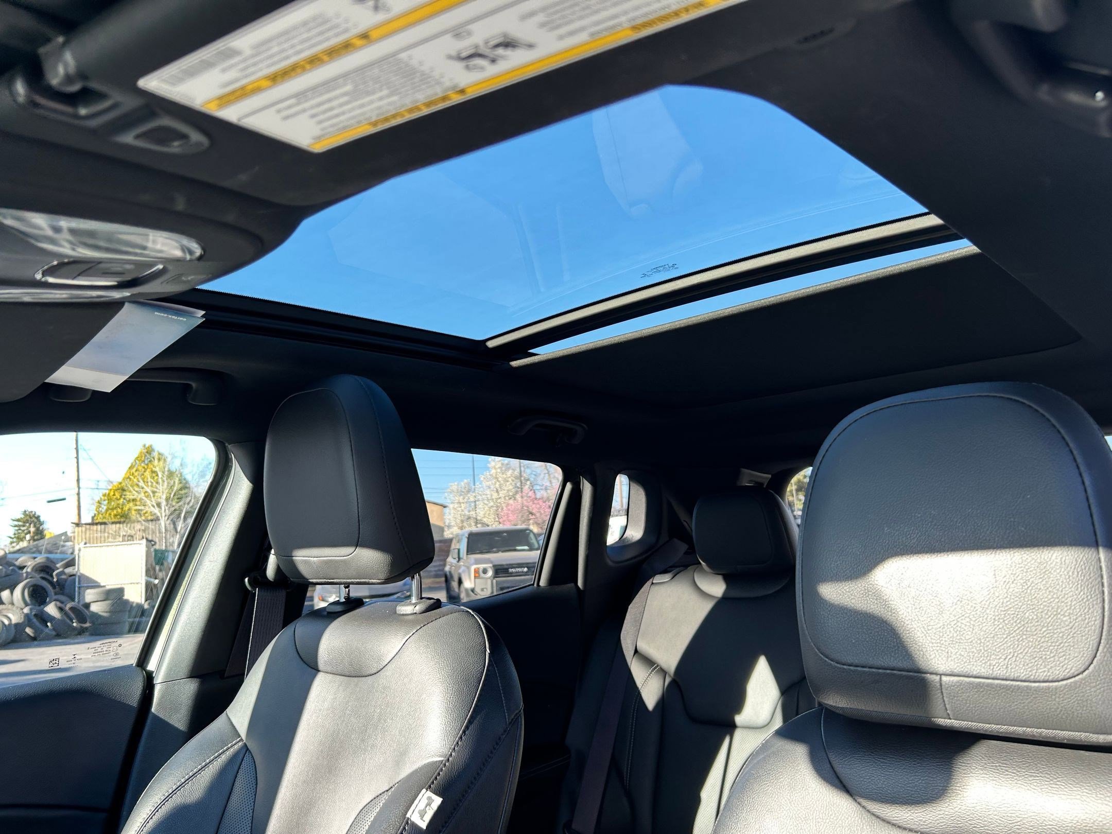 Used 2021 Jeep Compass Latitude w/ Sun and Sound Group image 30