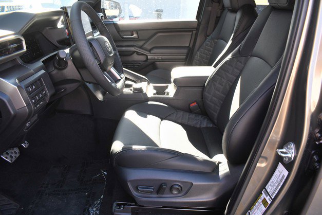 New 2025 Toyota Tacoma TRD Sport image 7