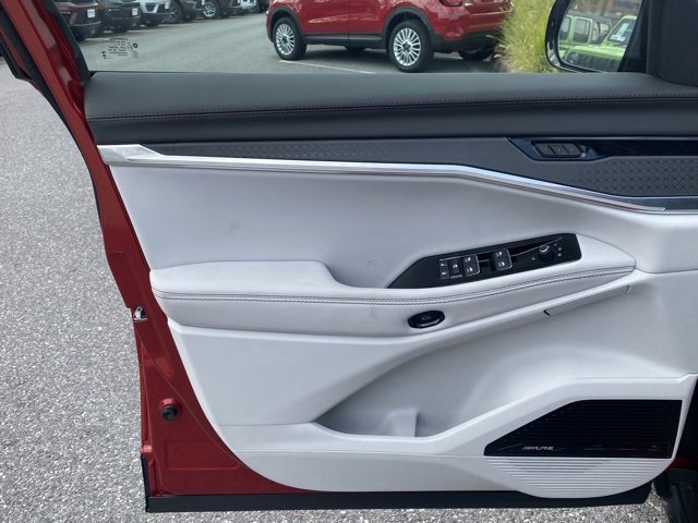 New 2025 Jeep Wagoneer S Limited image 12