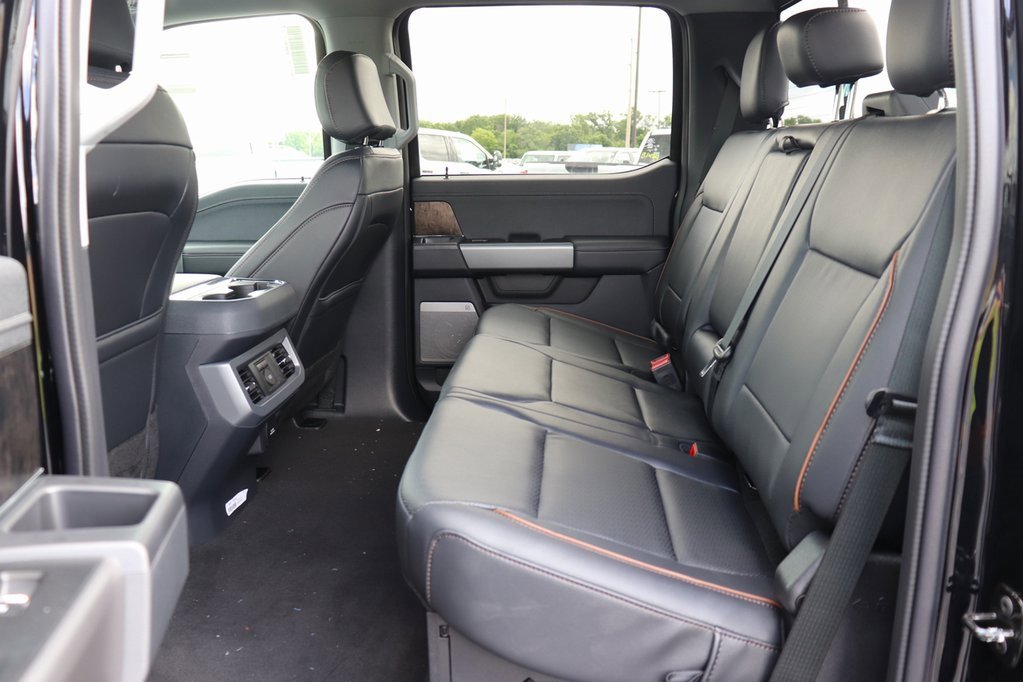 New 2025 Ford F250 Lariat w/ Lariat Ultimate Package image 21