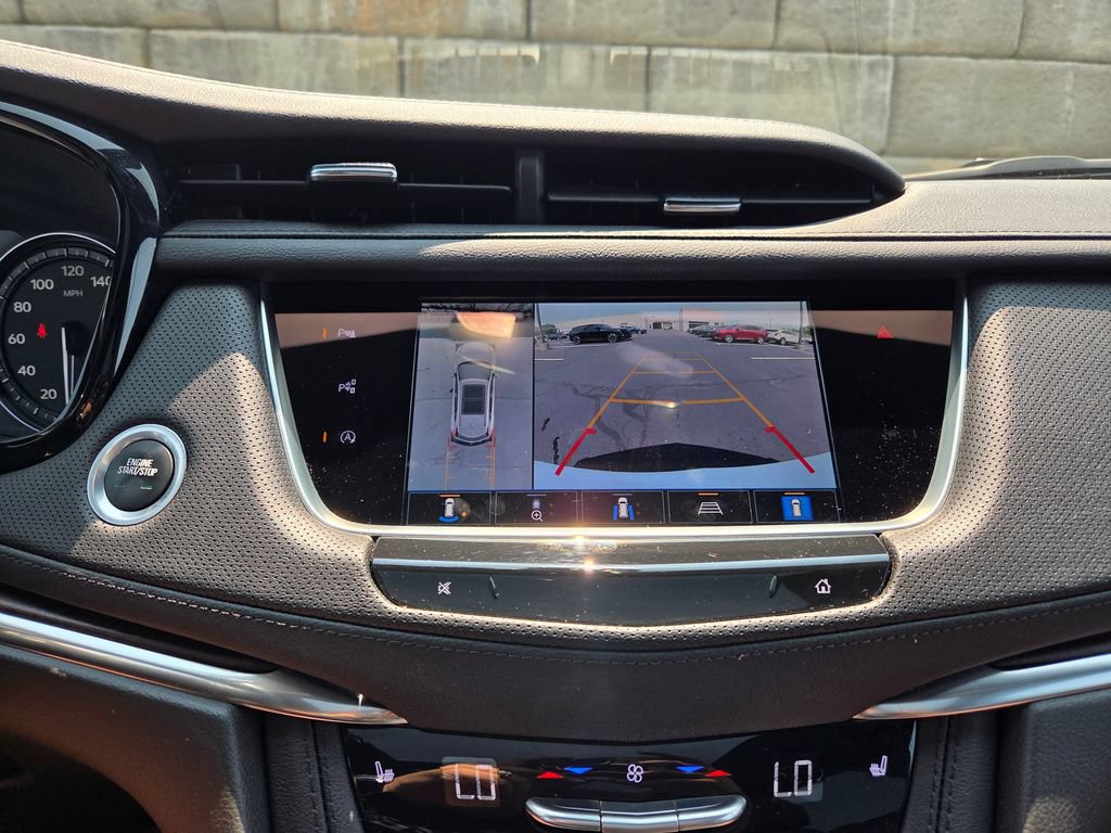 Used 2024 Cadillac XT5 Premium Luxury w/ Technology Package AWD/4WD image 27