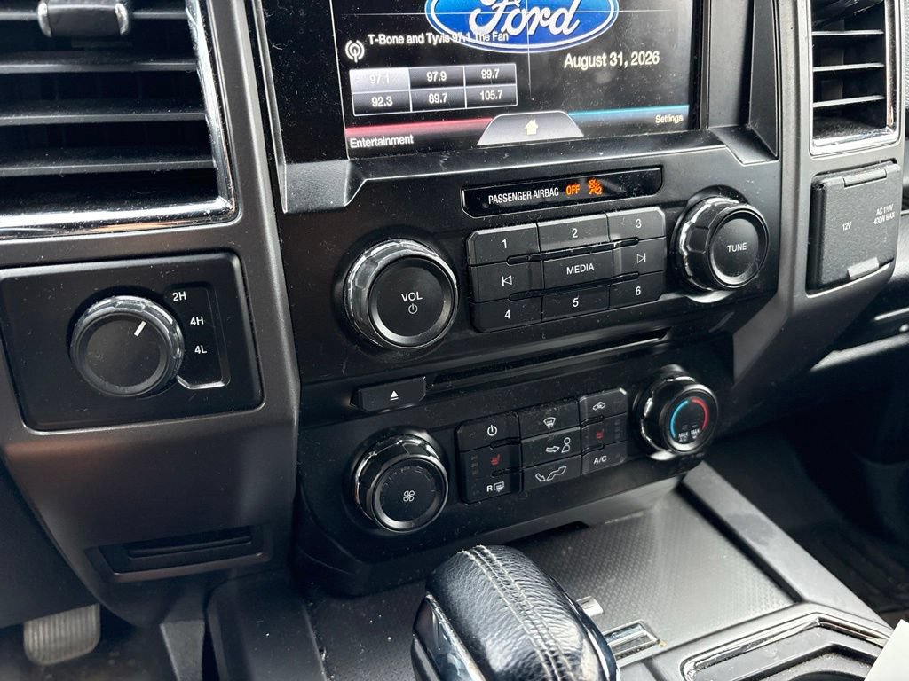 Used 2015 Ford F150 XLT w/ Equipment Group 302A Luxury AWD/4WD image 26
