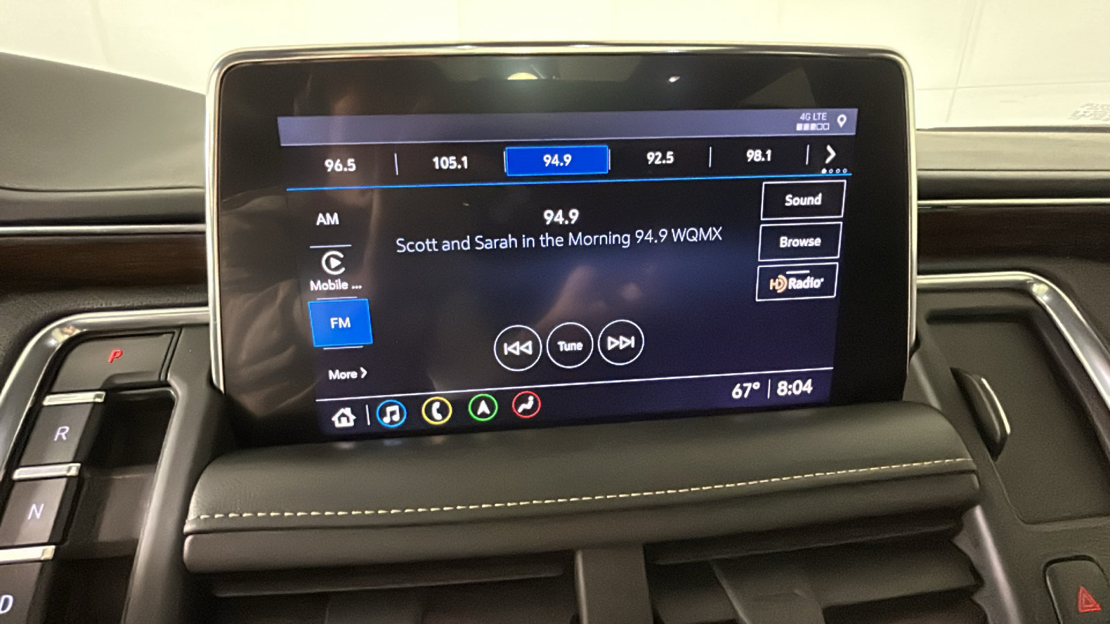 Used 2021 Chevrolet Tahoe Premier w/ Premium Package AWD/4WD image 24