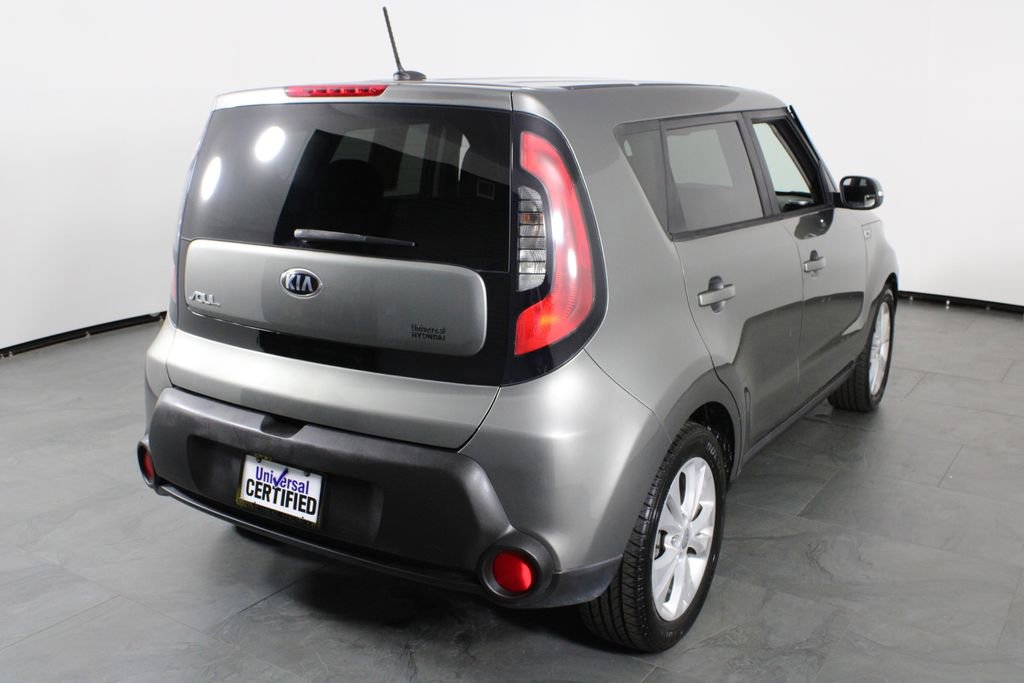 Used 2014 Kia Soul + image 13