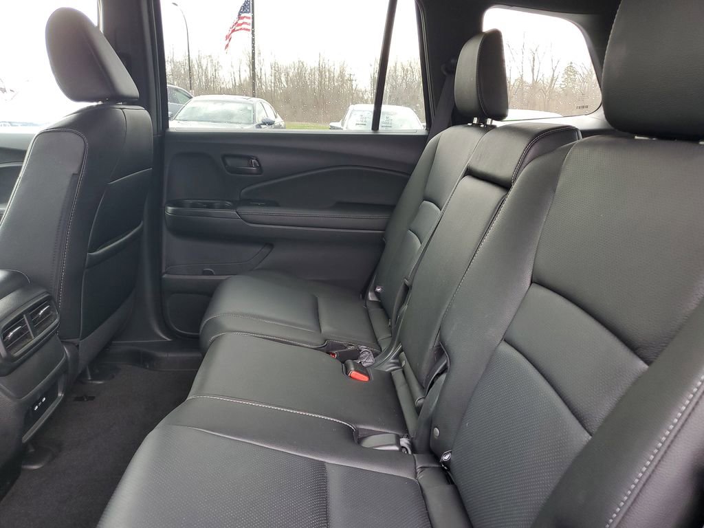 Used 2024 Honda Passport EX-L image 27
