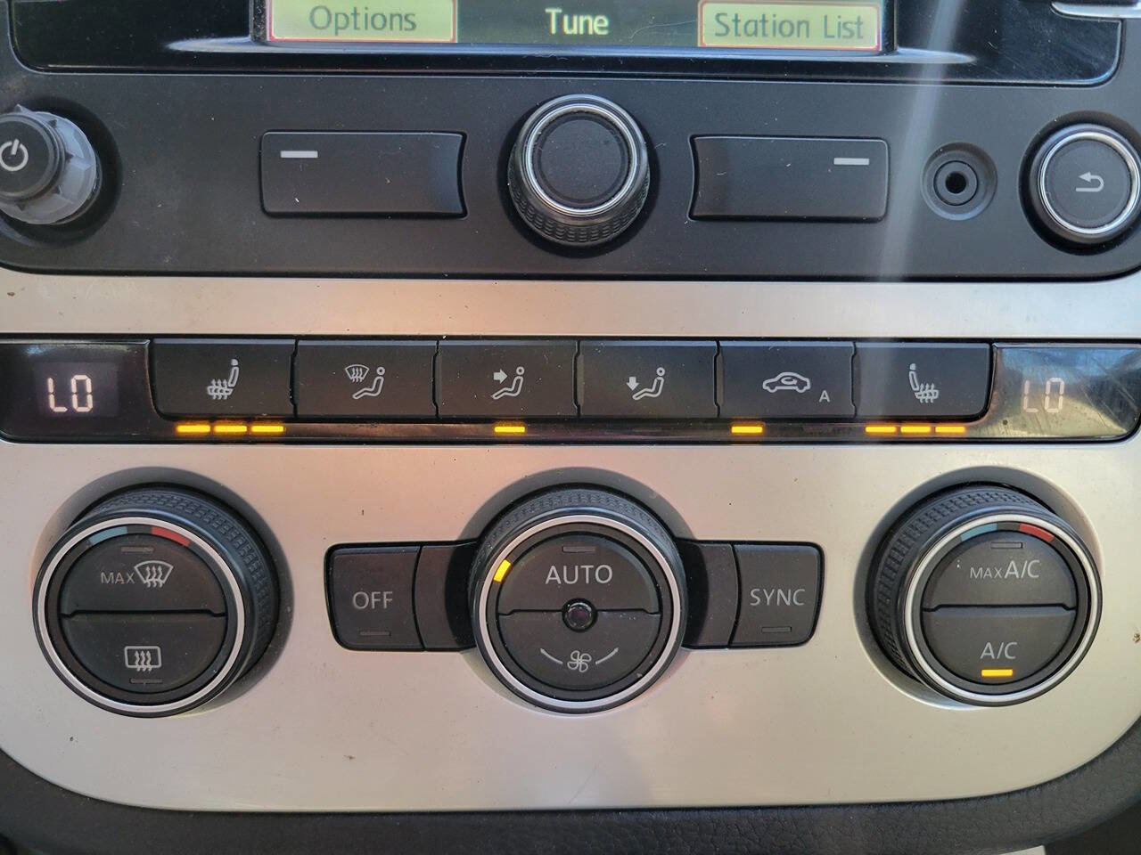 Used 2015 Volkswagen Eos Komfort image 24