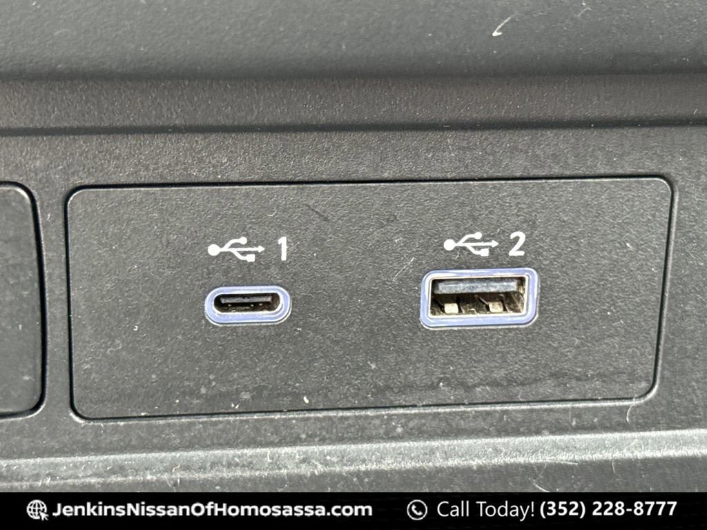 Certified 2024 Nissan Frontier S image 32