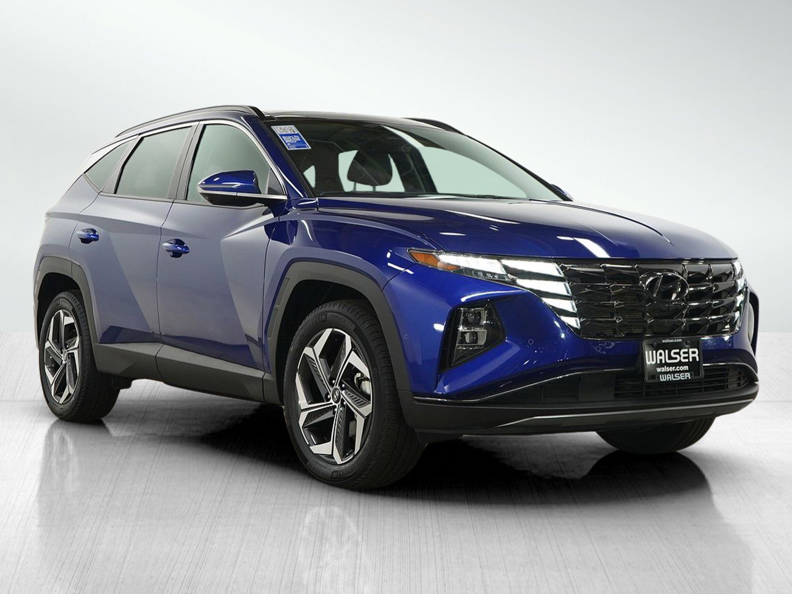 Certified 2024 Hyundai Tucson Limited AWD/4WD image 5