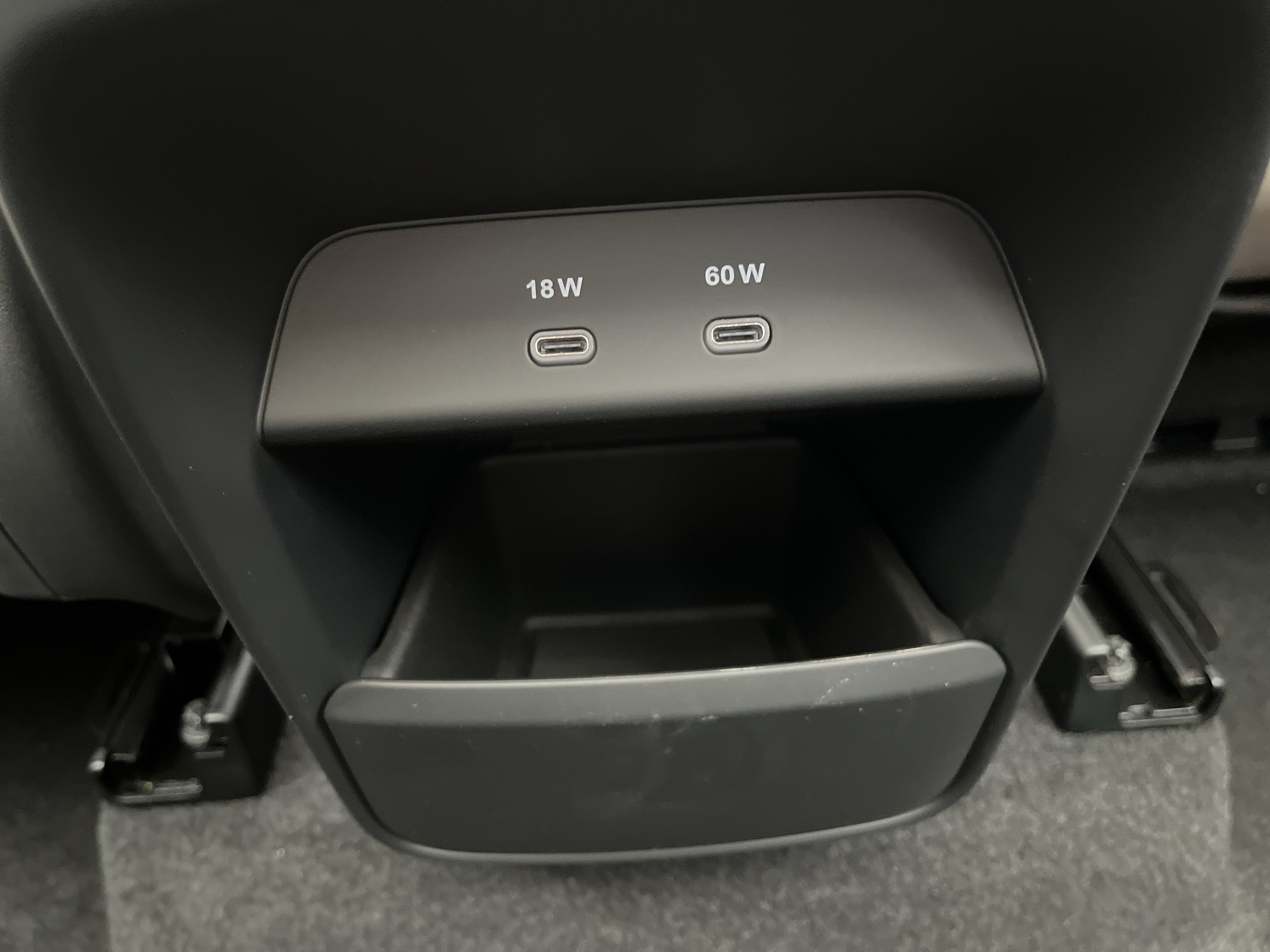 New 2027 Volvo EX60 Ultra AWD/4WD image 15