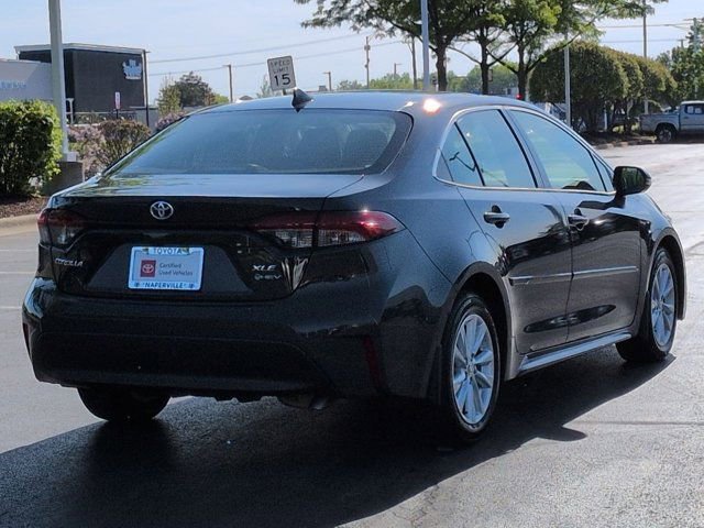 Certified 2025 Toyota Corolla XLE FWD image 5