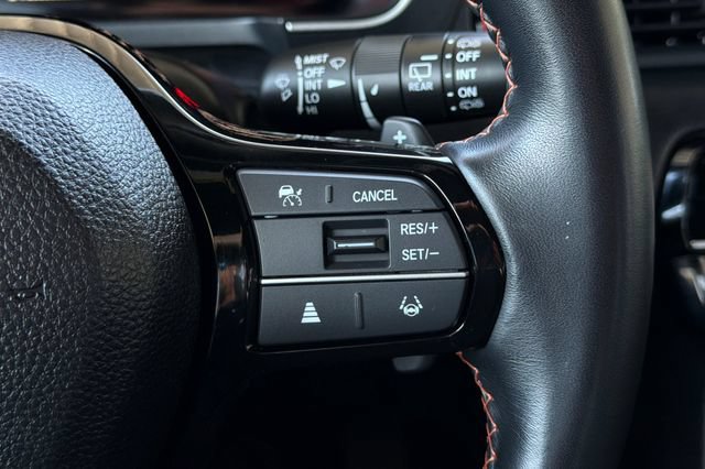 Certified 2025 Honda Pilot Sport image 30