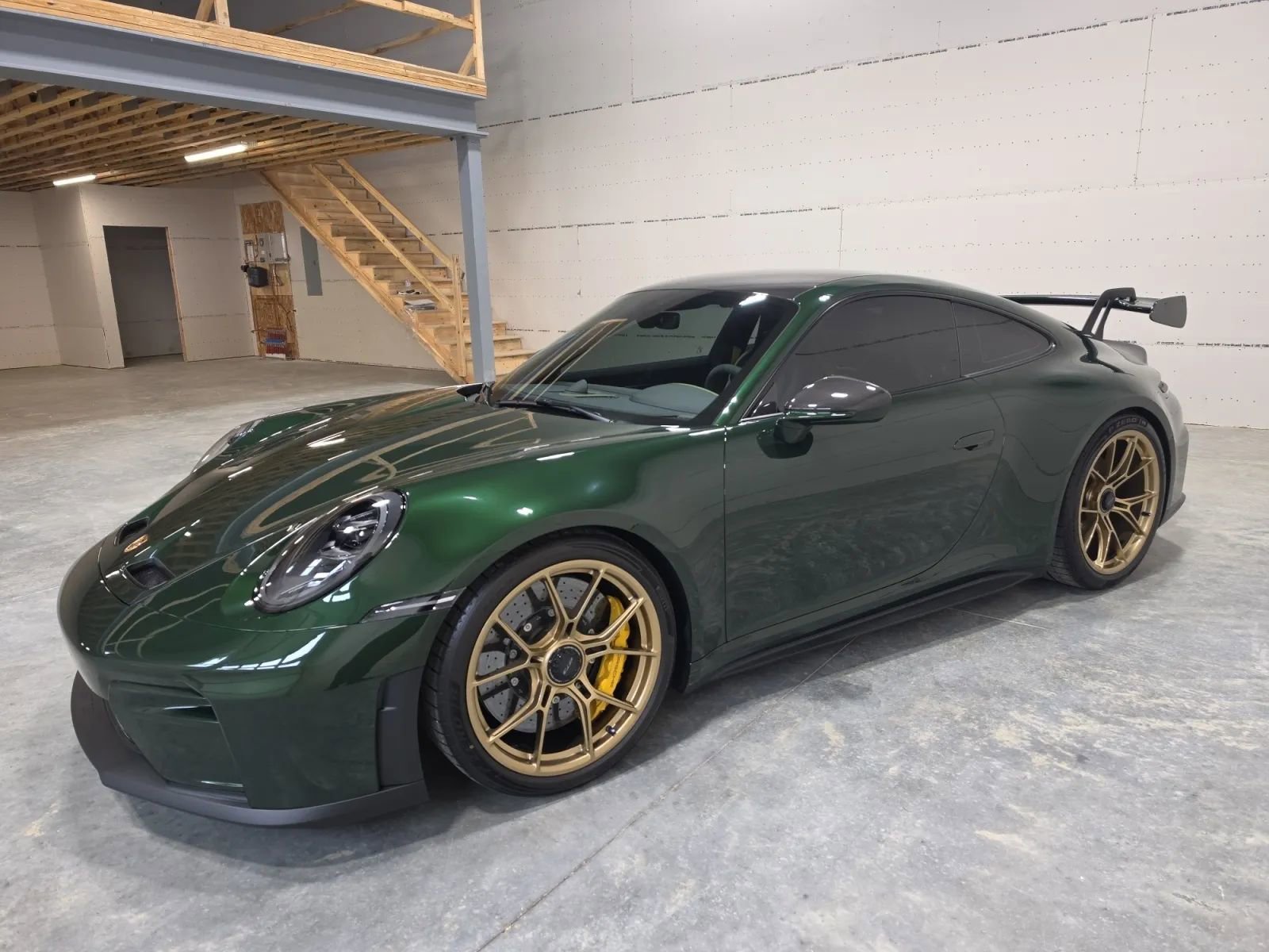 Used 2026 Porsche 911 GT3 RWD image 4