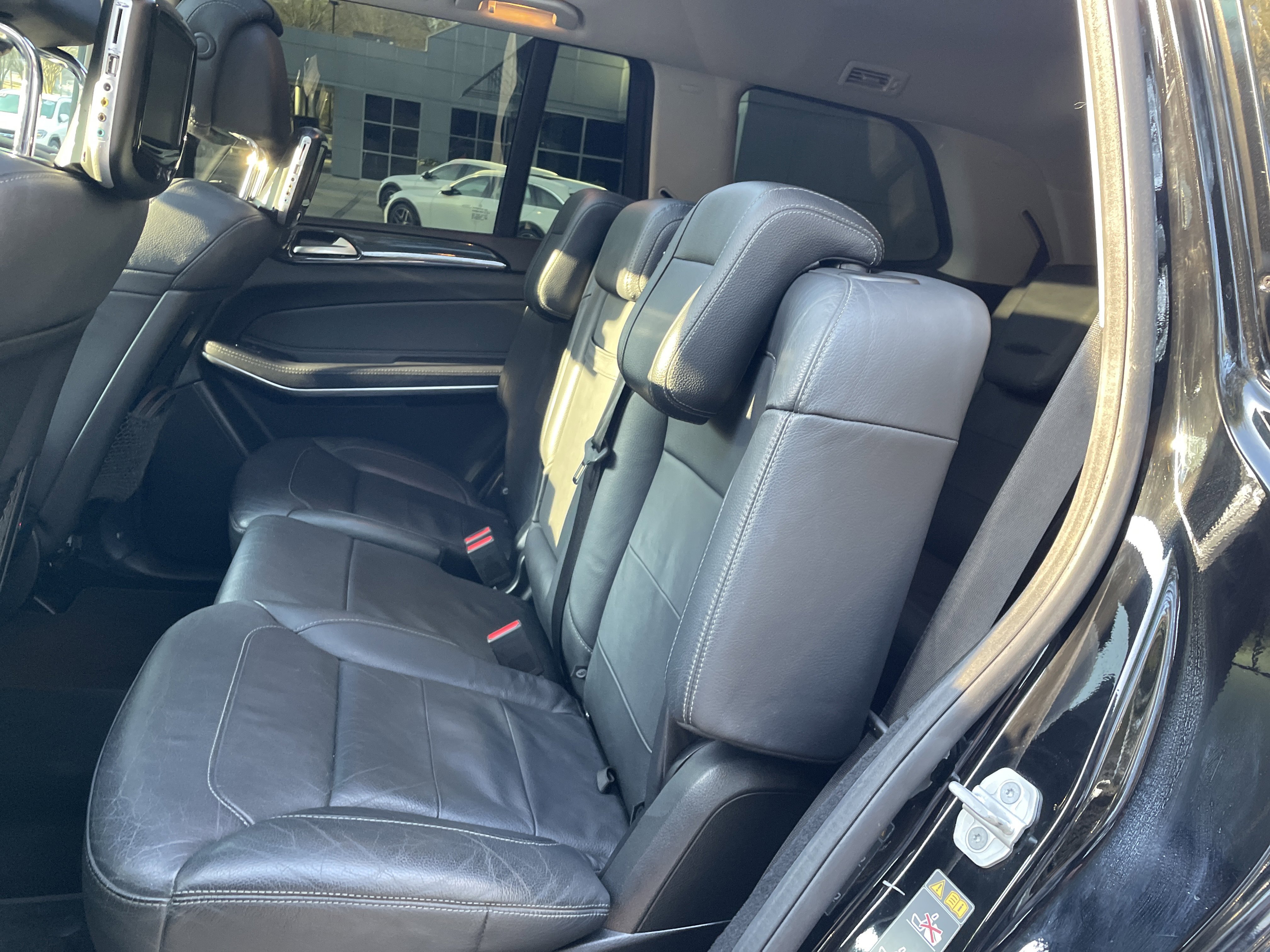 Used 2018 Mercedes-Benz GLS 550 4MATIC image 42