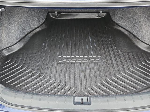 Used 2016 Honda Accord Sport image 6