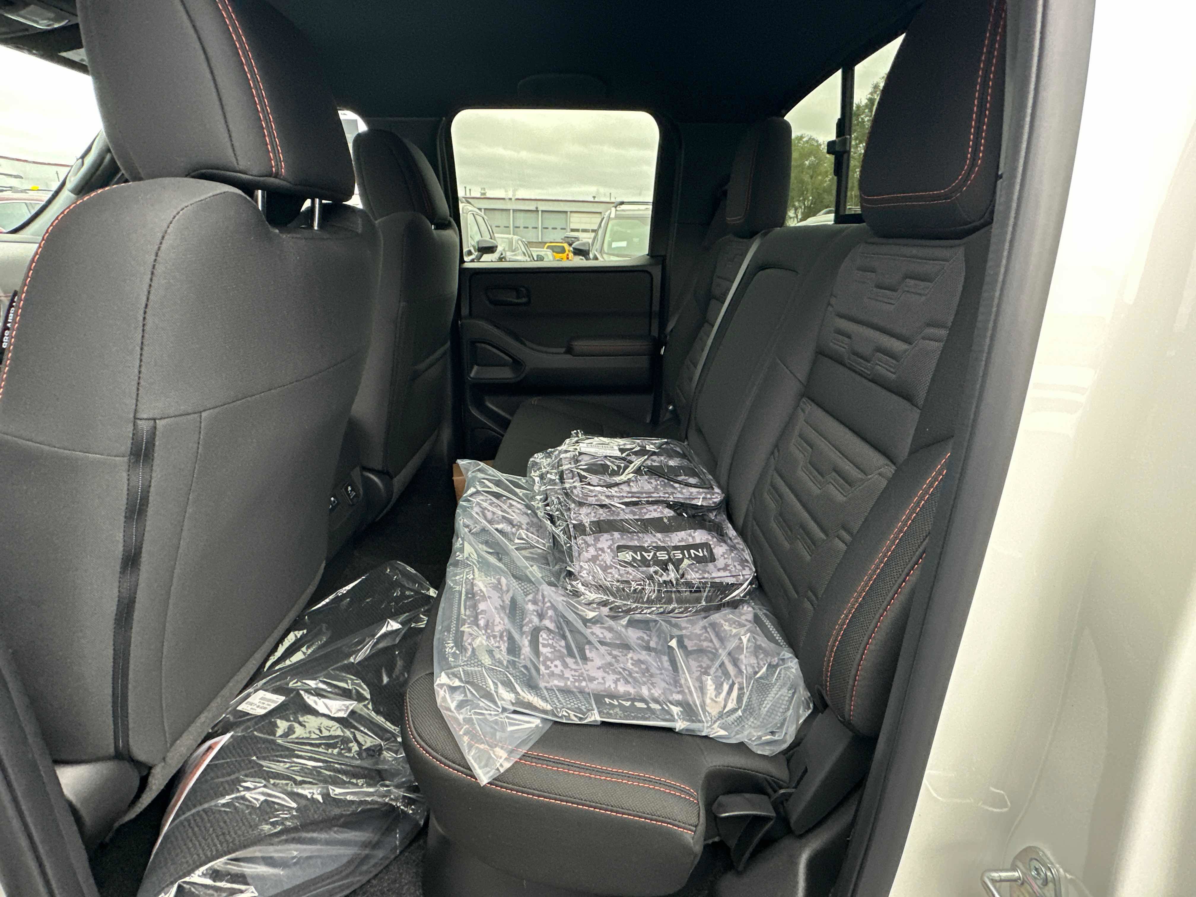 New 2026 Nissan Frontier PRO-4X w/ Pro-4x Convenience Package image 29