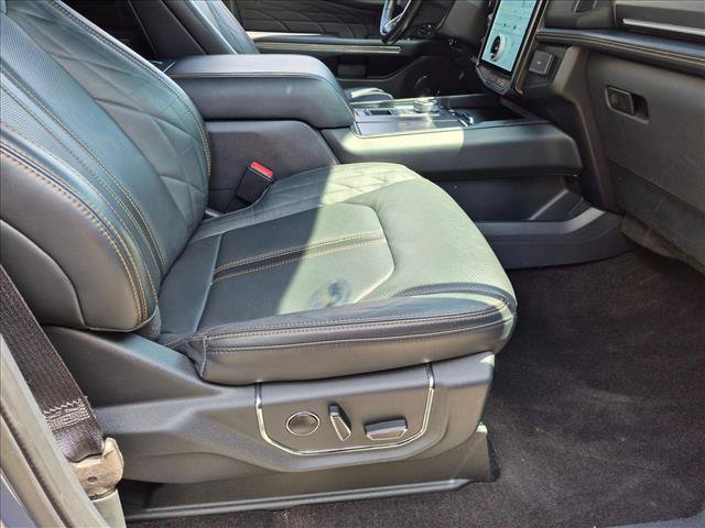 Certified 2023 Ford Expedition Platinum RWD image 22
