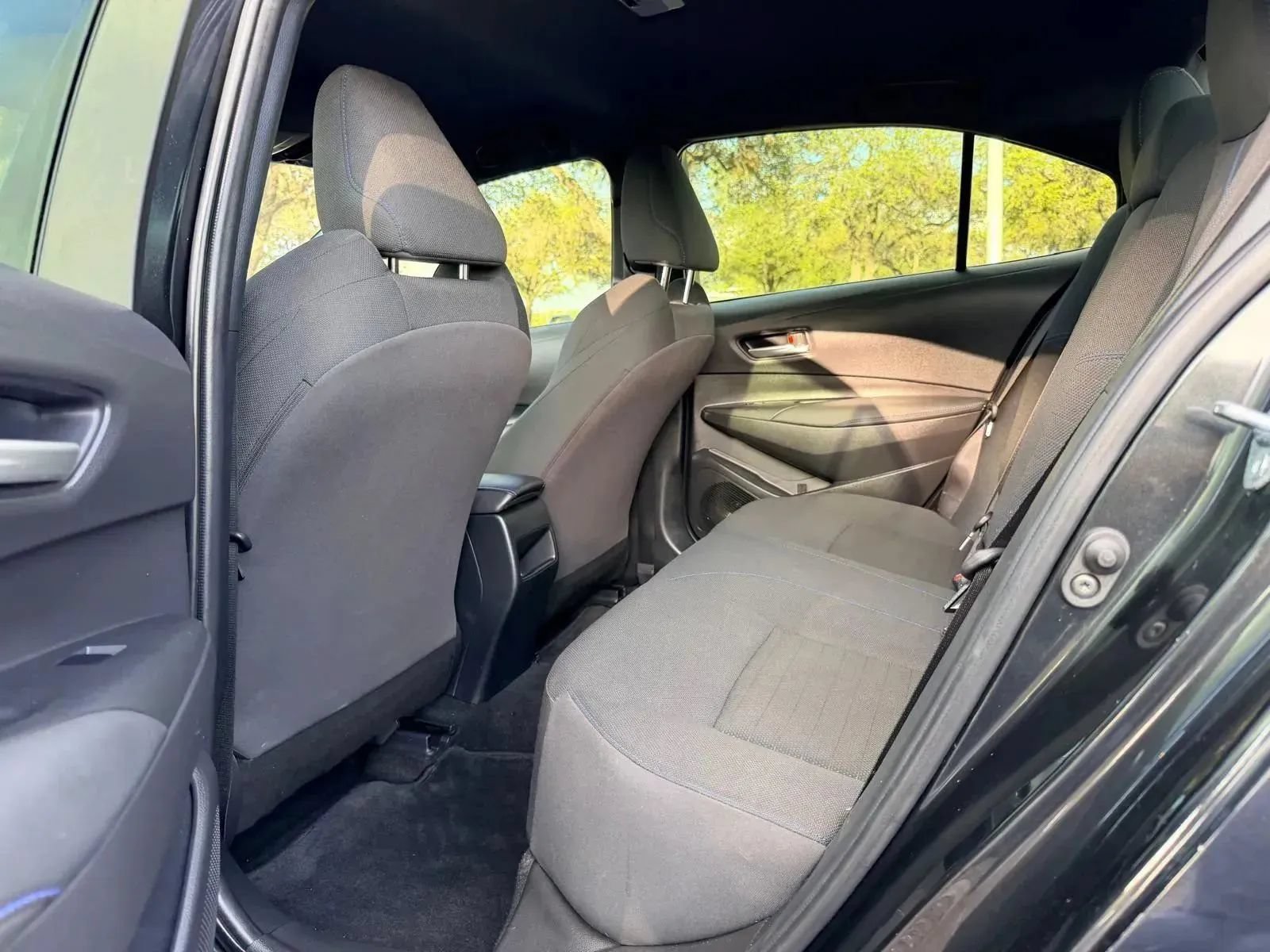 Used 2022 Toyota Corolla SE FWD image 16