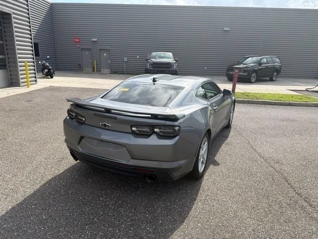 Used 2020 Chevrolet Camaro LT RWD image 6