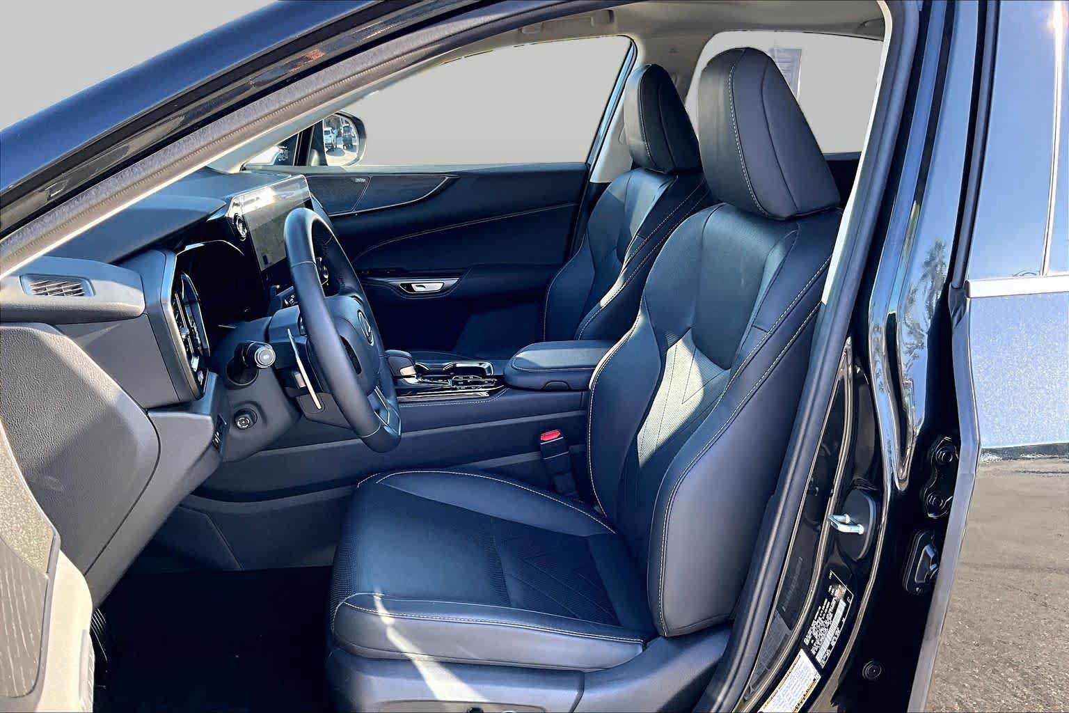 Certified 2025 Lexus NX 450h+ AWD w/ Accessory Package (Z1) image 7