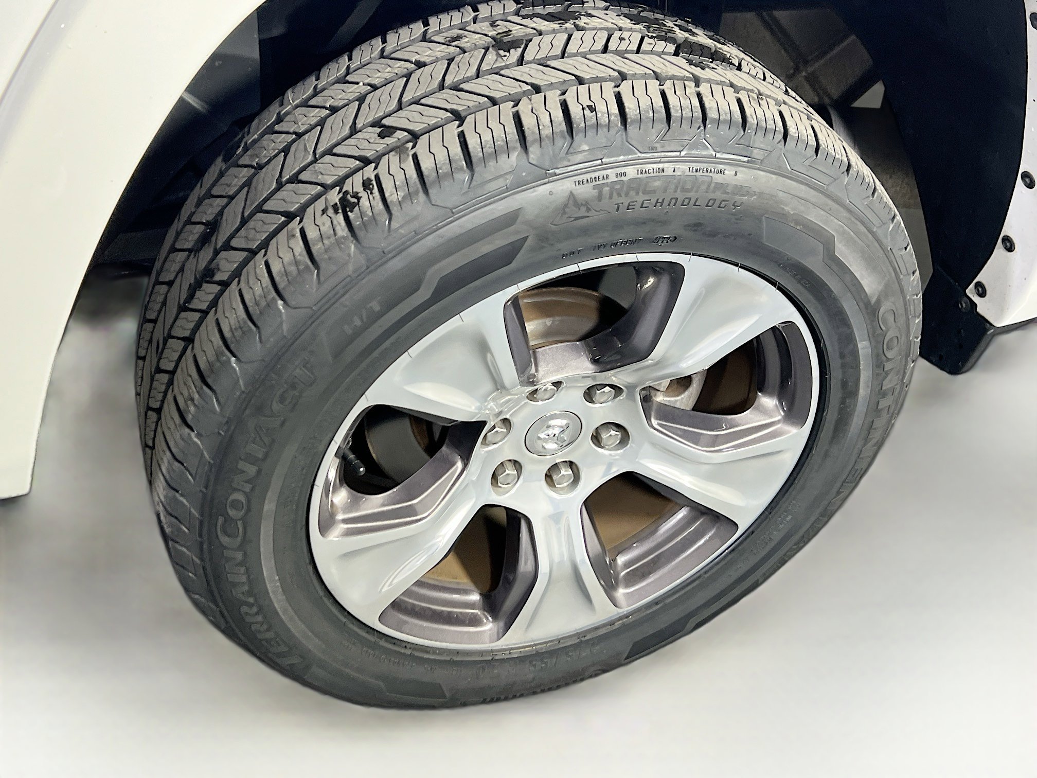 Used 2022 RAM 1500 Laramie AWD/4WD image 29