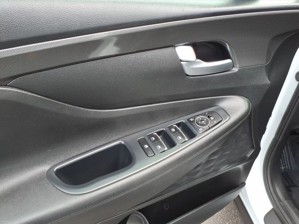 Used 2021 Hyundai Santa Fe SE image 7