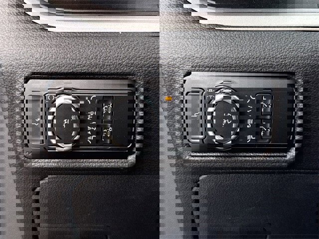 Used 2024 Ford Explorer XLT w/ Equipment Group 202A image 22