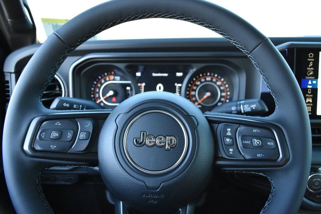 New 2026 Jeep Gladiator Rubicon AWD/4WD image 16