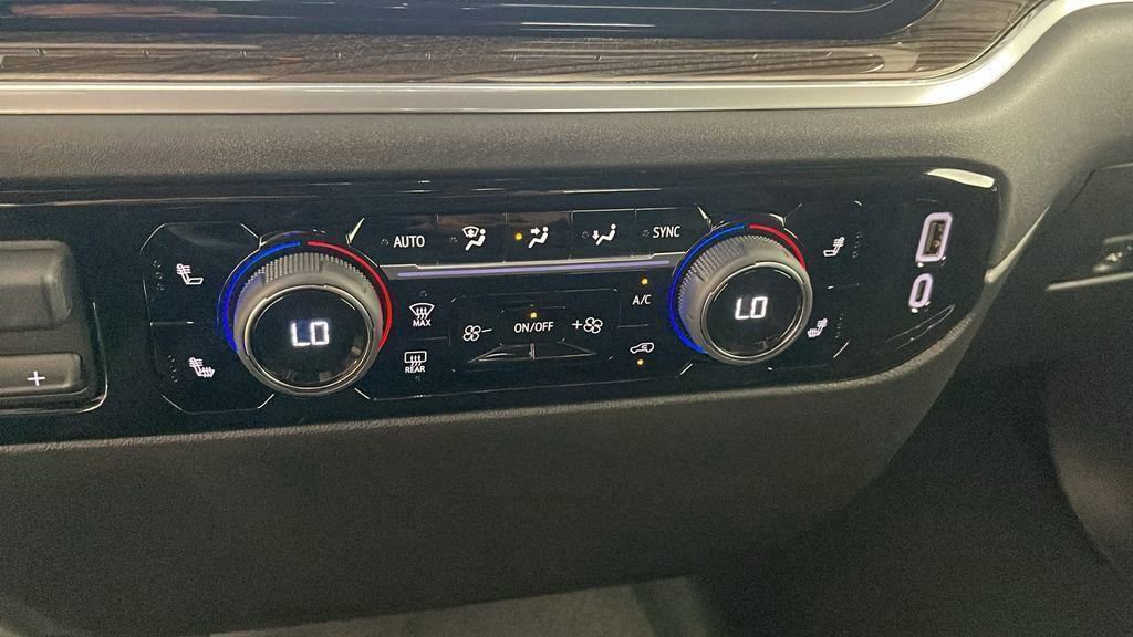 New 2025 Chevrolet Silverado 1500 LT image 18