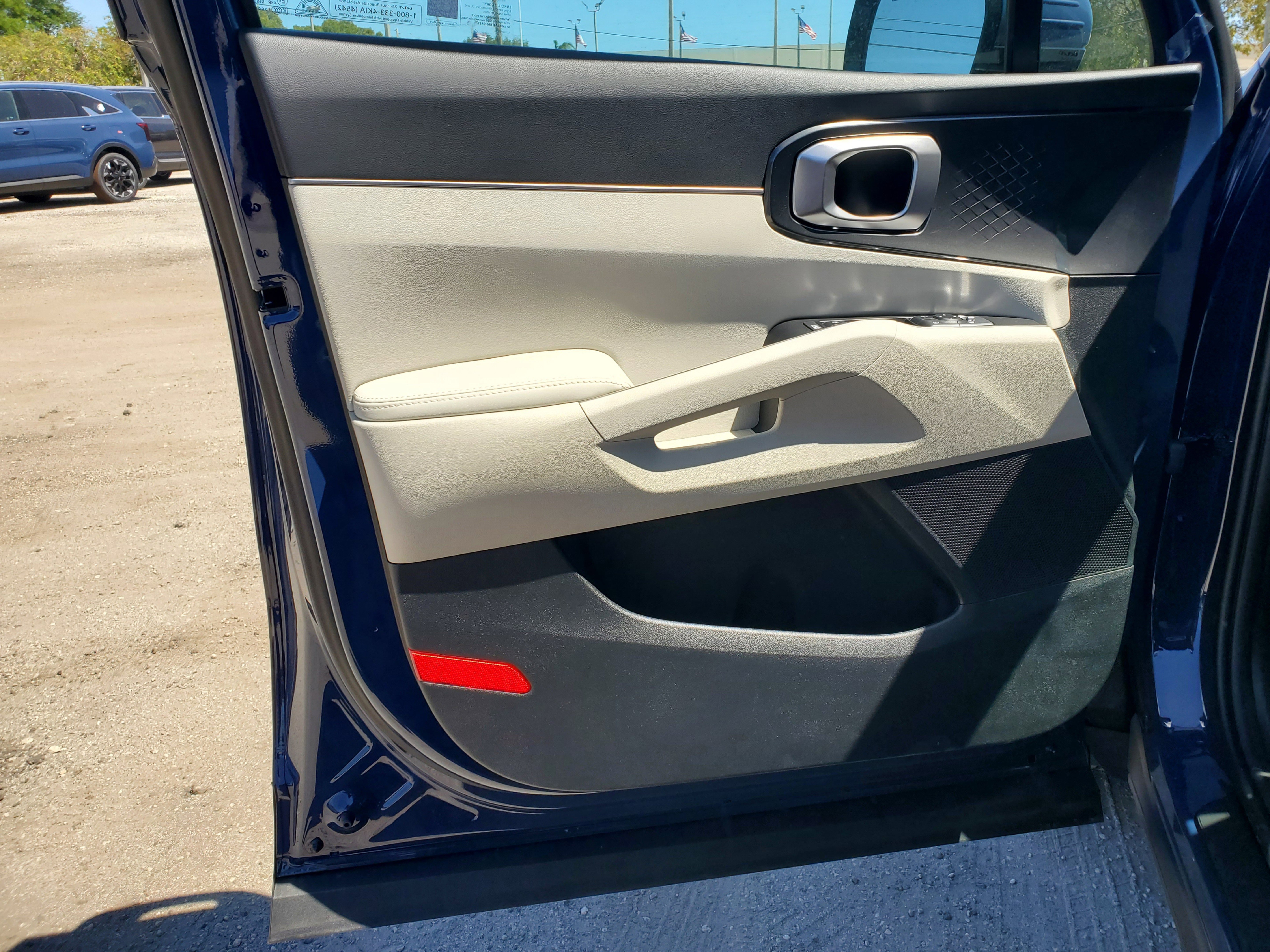 New 2025 Kia Sorento SX image 14