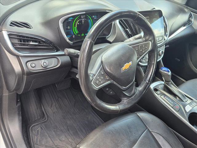 Used 2018 Chevrolet Volt Premier w/ Driver Confidence Package image 10