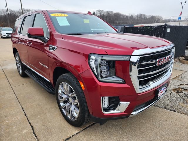 Used 2023 GMC Yukon SLT w/ SLT Luxury Package