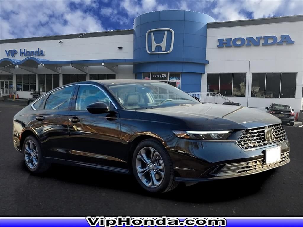 Used 2024 Honda Accord EX image 1