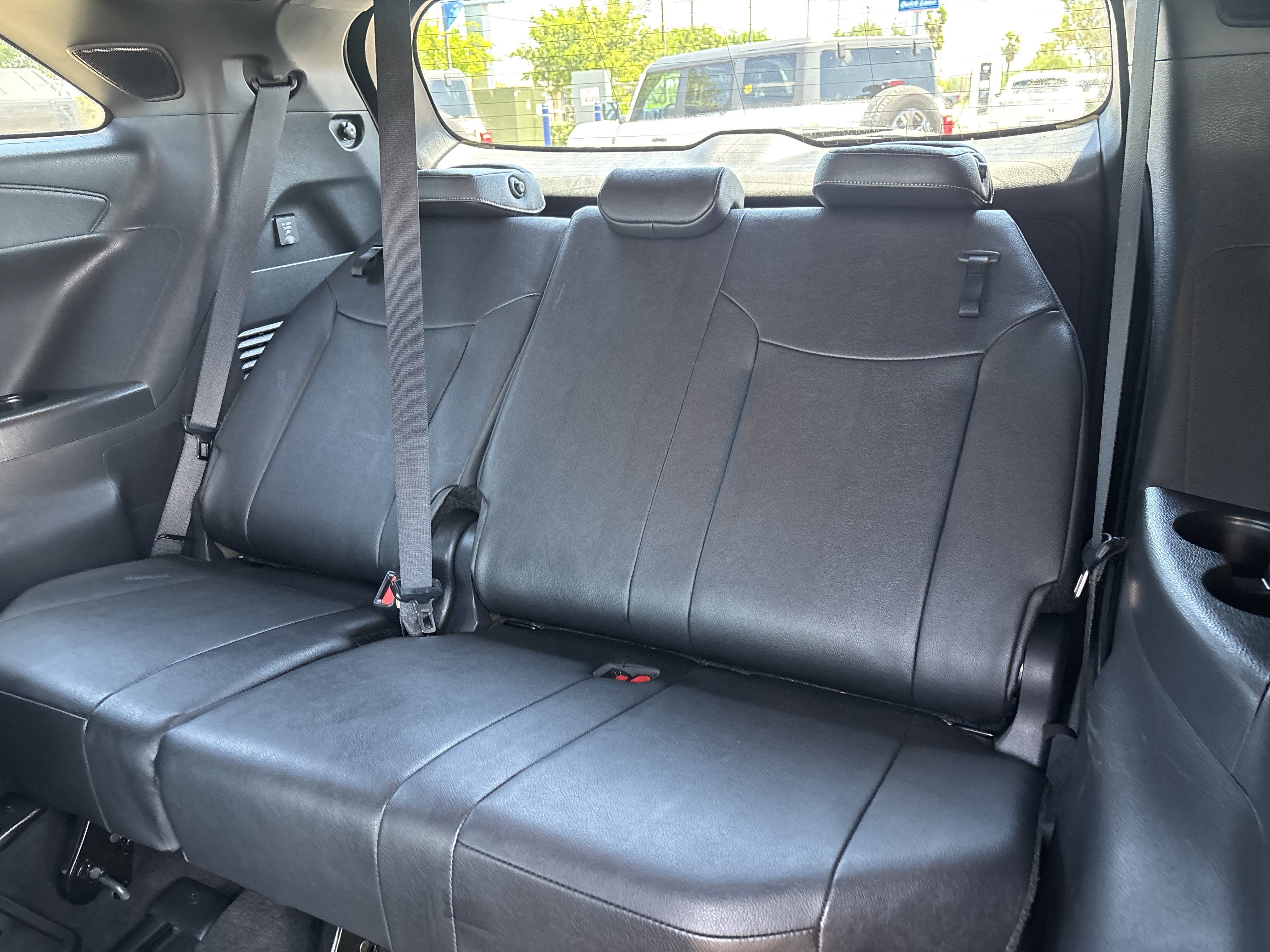 Used 2025 Toyota Sienna XLE Woodland Edition AWD/4WD image 16