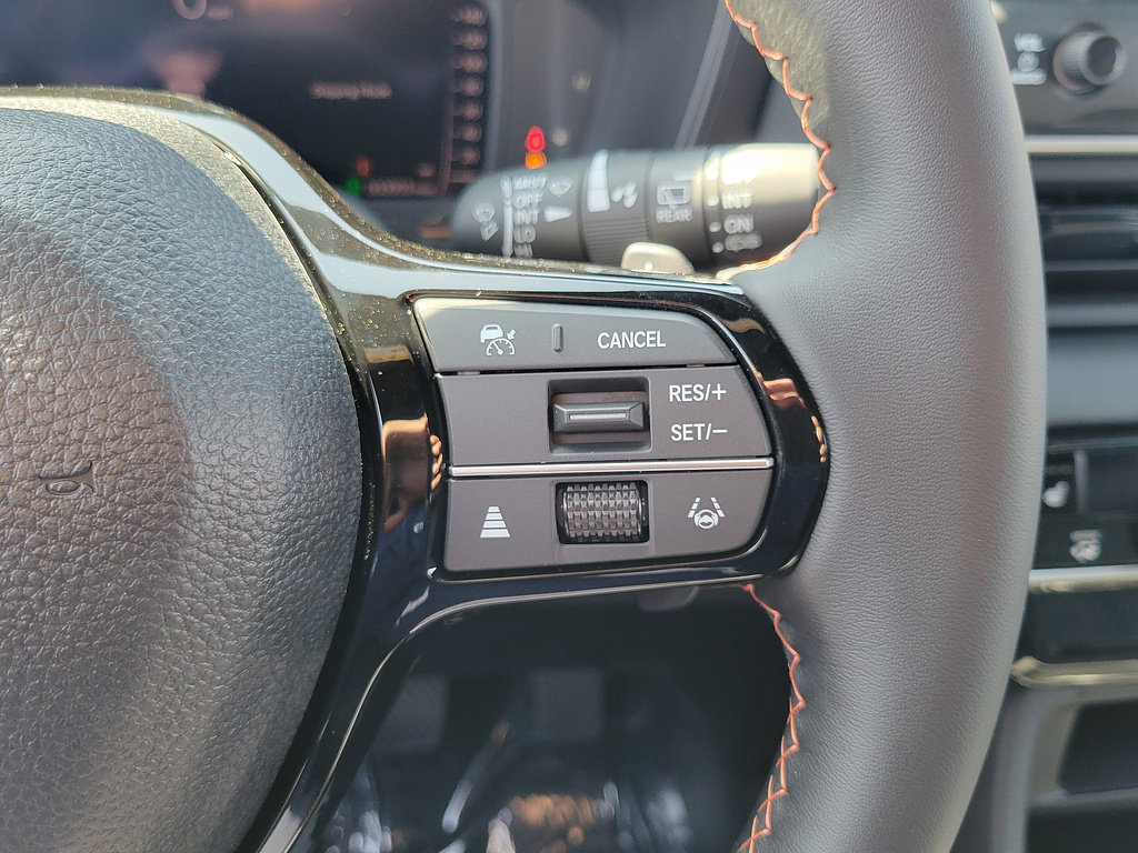 New 2026 Honda Pilot Sport image 25