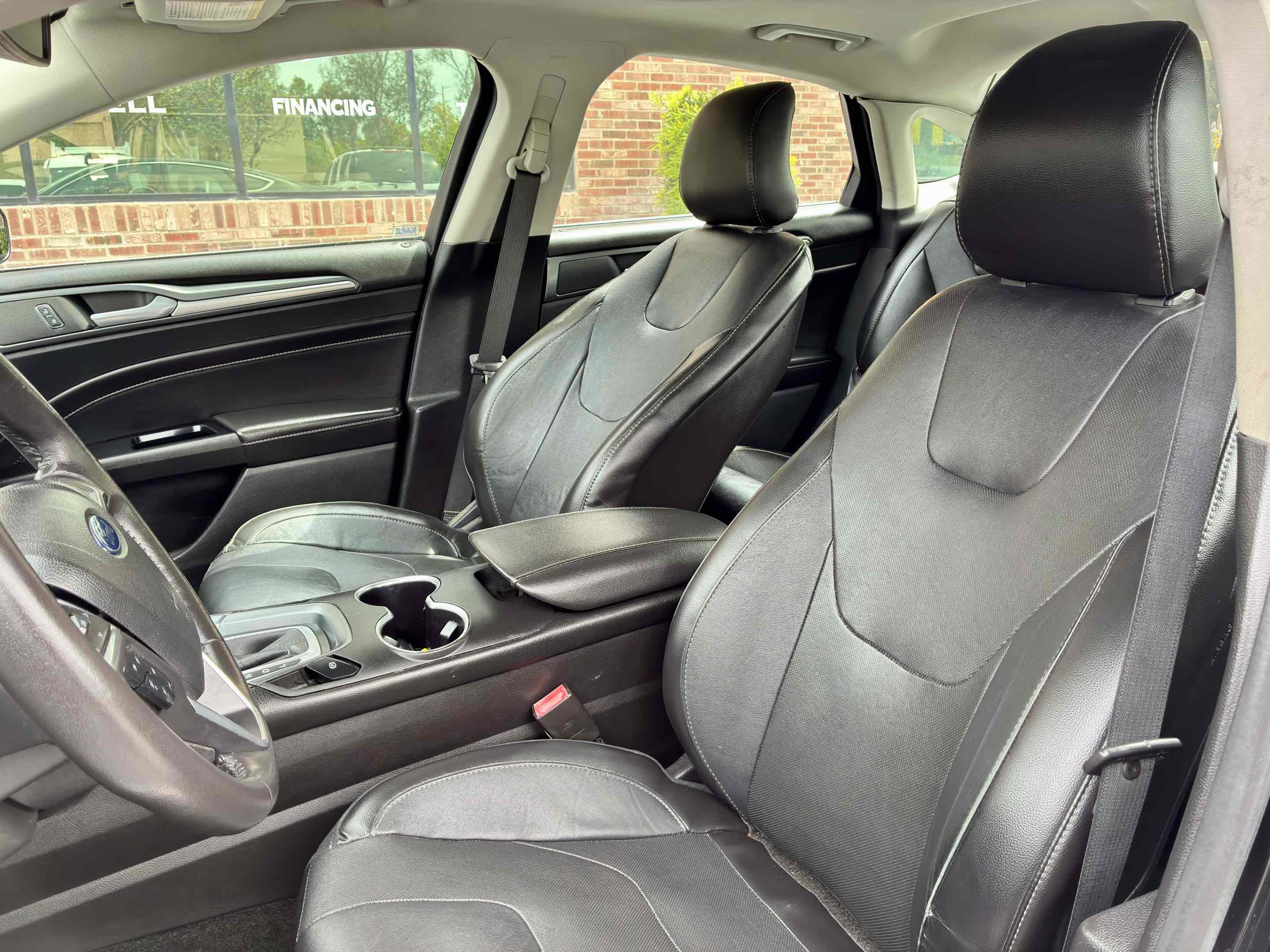 Used 2015 Ford Fusion Energi Titanium image 31