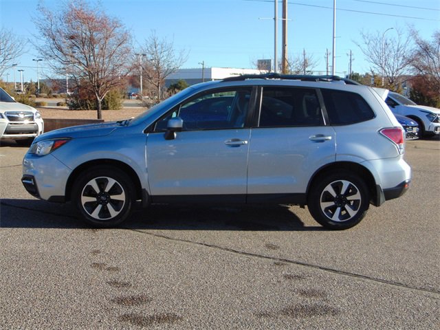 Used 2017 Subaru Forester 2.5i Premium w/ All-Weather Package image 7