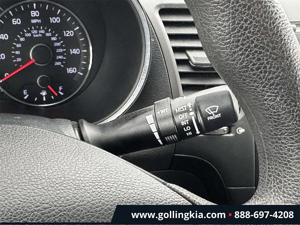 Used 2016 Kia Forte LX image 21