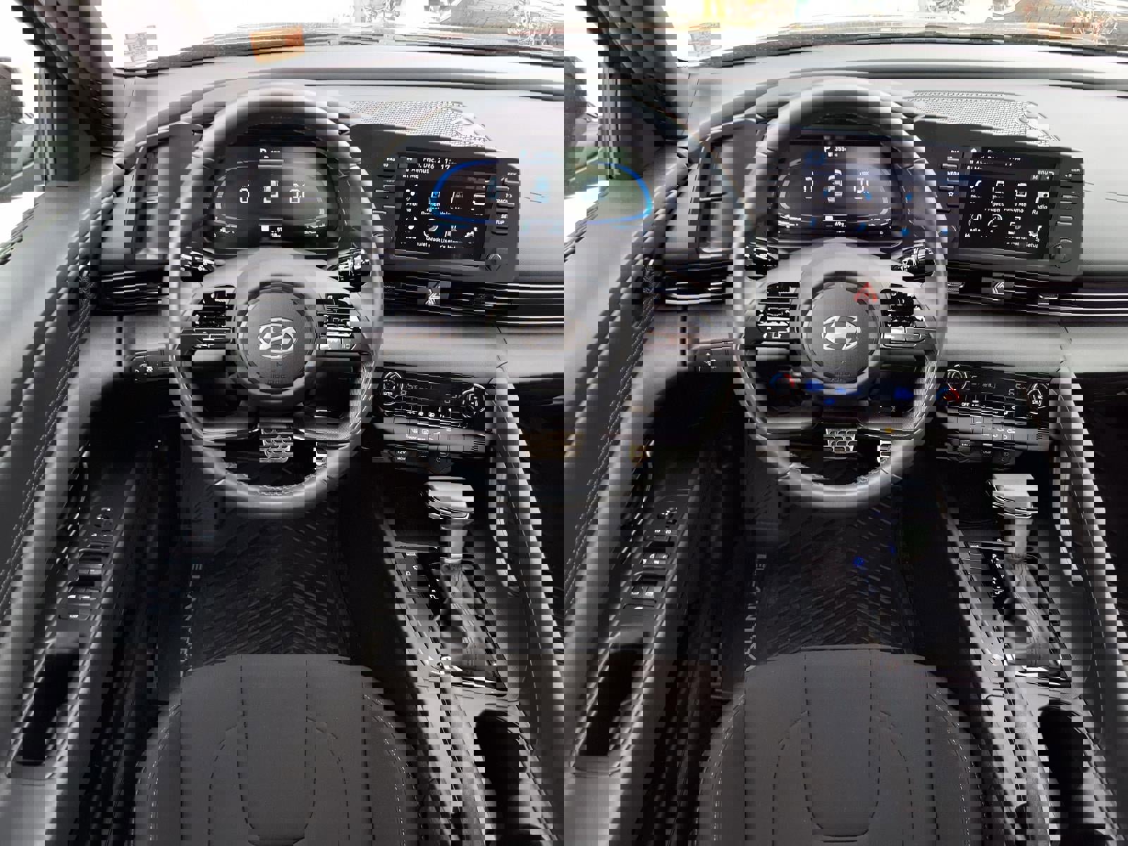 Certified 2025 Hyundai Elantra Sport image 14